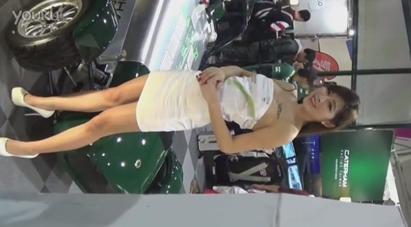 白皙身材大白腿 靓丽美女车模