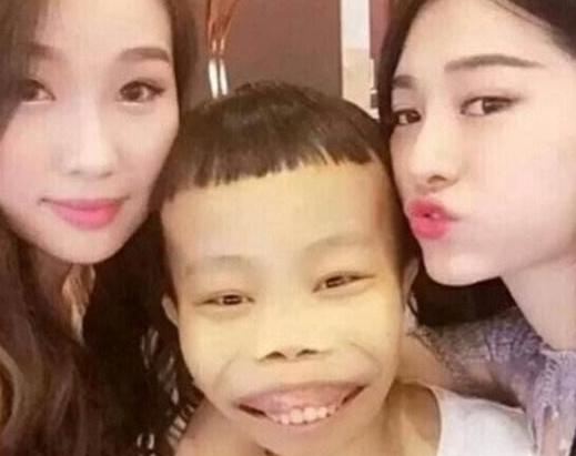 最丑网红曾经豪车美女天天炫，如今却躺在床上无人问津！