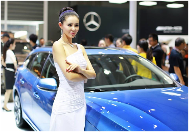 一样的成都车展，不同的按斤卖车法