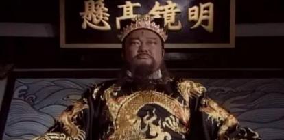 中国式驾驶陋习，比远光狗的排名还要靠前，这排名，我服！