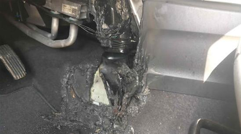 别克英朗又现“自燃门”厂方一口咬定“人为纵火”