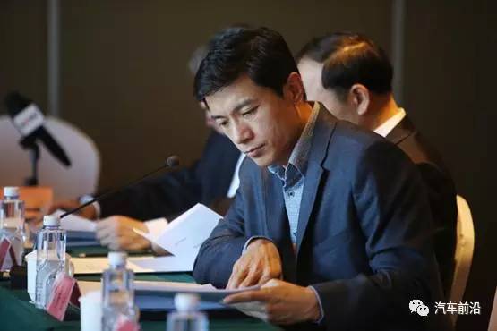 百度奋力一搏，1亿美元入股蔚来汽车