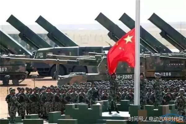 看了中国大阅兵，才知道印度阅兵有多搞笑，多匪夷所思！