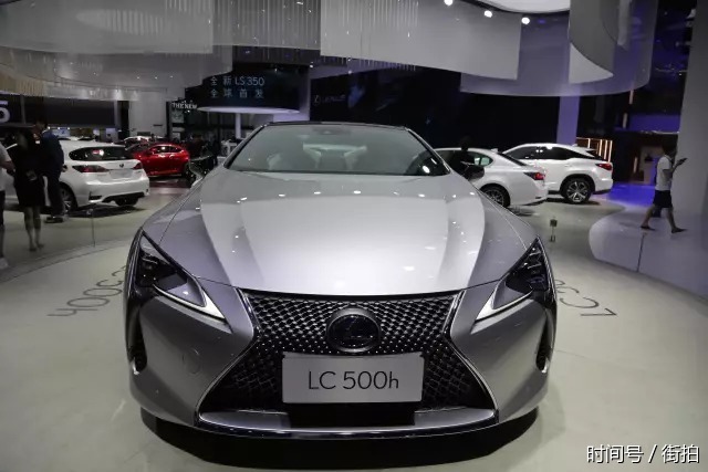 雷克萨斯LC 500h，全混动科技豪华跑车，车展实拍！