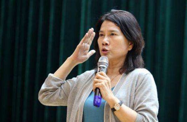 董明珠赞银隆与格力完美结合 称充电方面优于特斯拉
