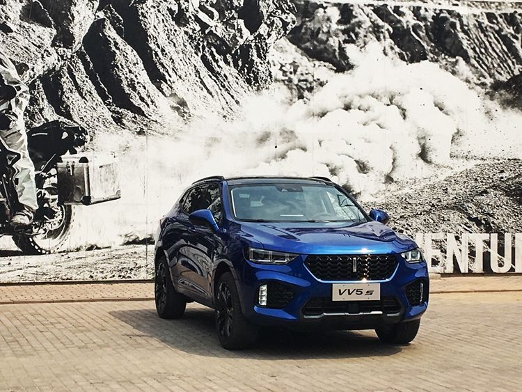 初次见面 原来你是这样的 WEY VV5s－小余不懂车