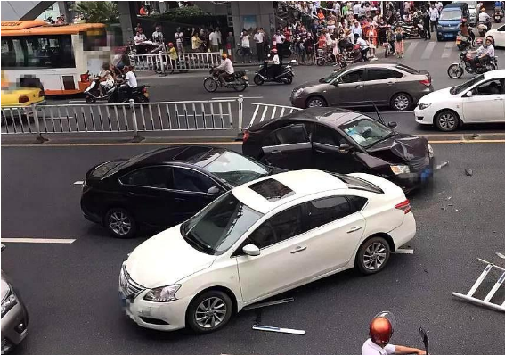 出事故报保险，这4句话千万别说，赔偿泡汤金额还少
