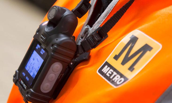 Tyne与Wear Metro发布佩戴式摄像头 助Nexus及警方优化地铁运营