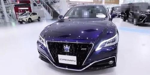 2019款丰田皇冠再度现身!比奥迪A6漂亮 3.5L榨出359马力配四驱