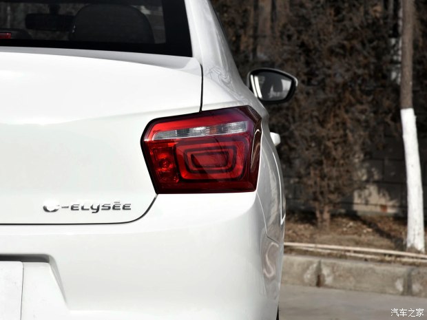 东风雪铁龙 爱丽舍 2017款 1.6L 手动时尚型