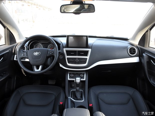 一汽奔腾 奔腾X40 2017款 自动高配