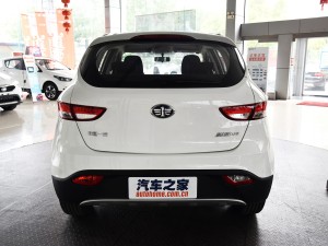 天津一汽 骏派D60 2016款 1.5L 手动标准型