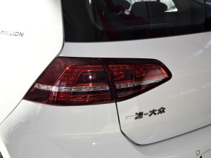 一汽-大众 高尔夫 2017款 1.6L 自动舒适百万纪念版