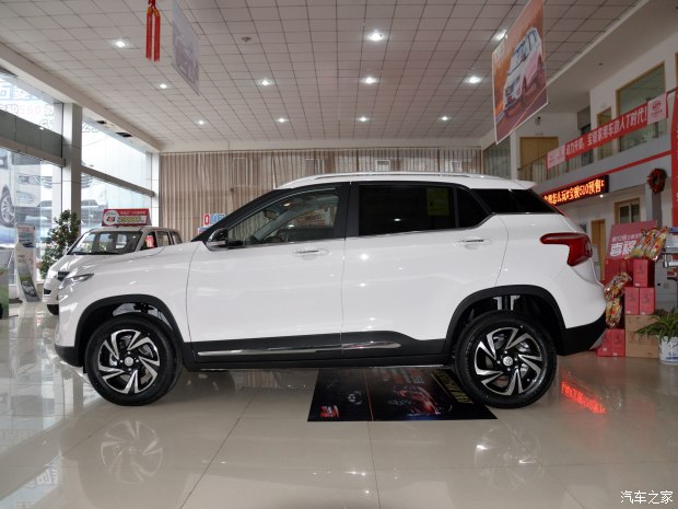 上汽通用五菱 宝骏510 2017款 1.5L 手动豪华型