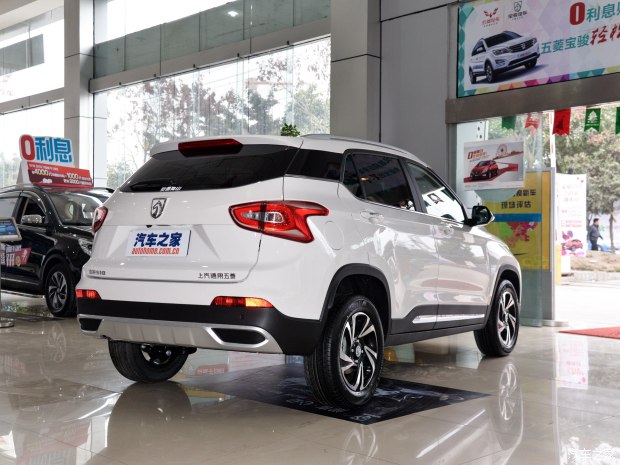 上汽通用五菱 宝骏510 2017款 1.5L 手动豪华型