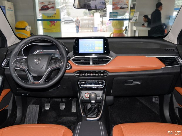 上汽通用五菱 宝骏510 2017款 1.5L 手动豪华型