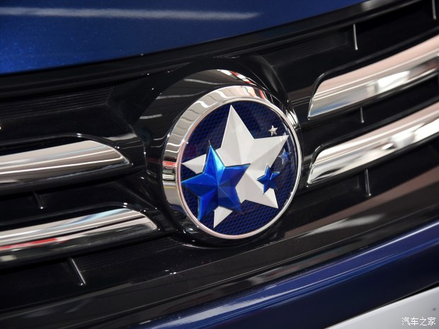 东风日产 启辰D50 2015款 1.6L 自动豪华版