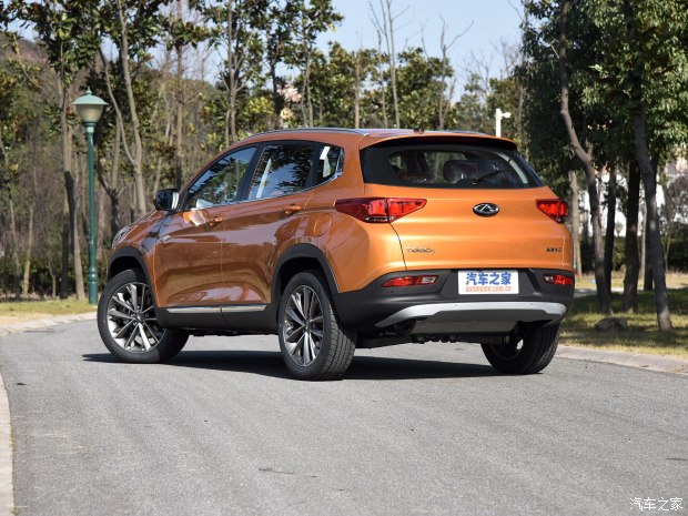 奇瑞汽车 瑞虎7 2017款 2.0L CVT耀领版