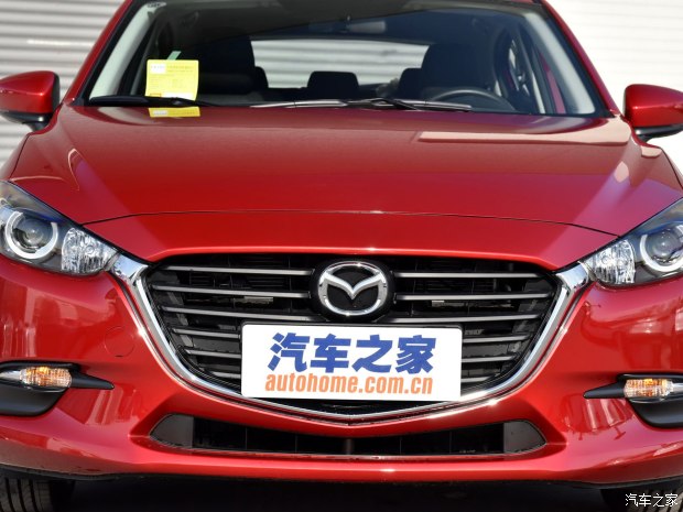 长安马自达 马自达3 Axela昂克赛拉 2017款 两厢 1.5L 自动舒适型