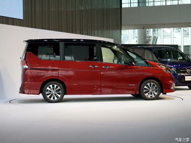 日产(进口) Serena 2017款 基本型