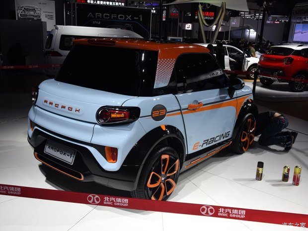 北汽新能源 ARCFOX-1 2016款 硬顶版