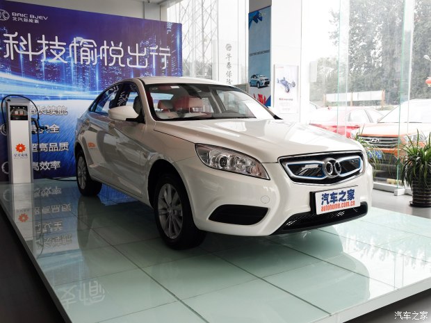 北汽新能源 EU系列 2016款 EU260 乐途plus版 北汽新能源 EU系列 2016款 EU260 乐途plus版