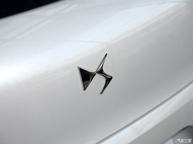 长安标致雪铁龙 DS 5 2015款 1.6T 豪华版THP160