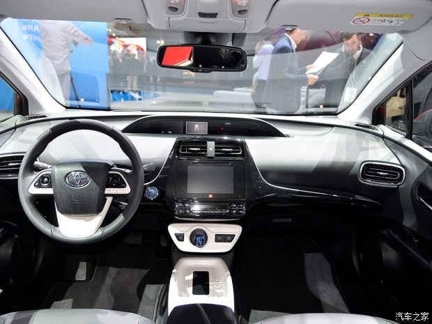 丰田(进口) 普锐斯(海外) 2016款 基本型
