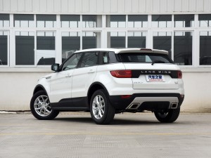 陆风汽车 陆风X7 2015款 2.0T 全景尊享版