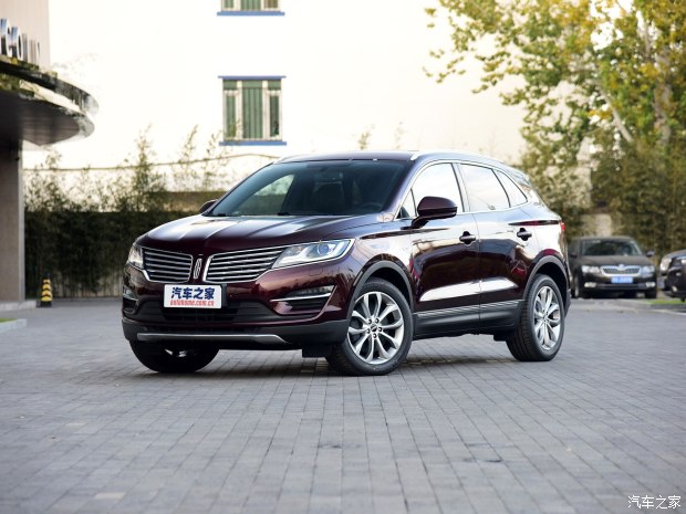 林肯 林肯MKC 2017款 2.0T 两驱尊雅版