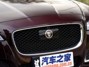 奇瑞捷豹路虎 捷豹XFL 2017款 XFL 2.0T 240PS 尊享版