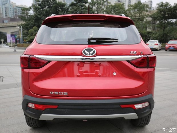 北汽银翔 北汽幻速S5 2017款 1.3T 手动尊贵型