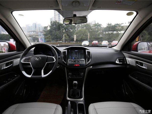 北汽银翔 北汽幻速S5 2017款 1.3T 手动尊贵型