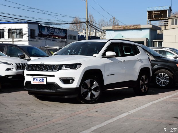 广汽菲克Jeep 指南者 2017款 200T 自动臻享版