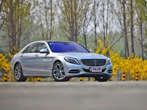 奔驰(进口) 奔驰S级 2016款 S 500 eL 奔驰(进口) 奔驰S级 2016款 S 500 eL