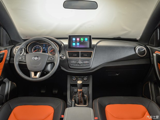 一汽奔腾 奔腾X40 2016款 手动基本型