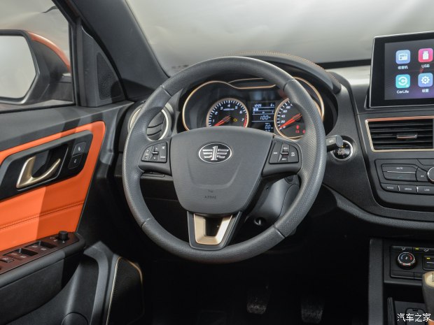 一汽奔腾 奔腾X40 2016款 手动基本型