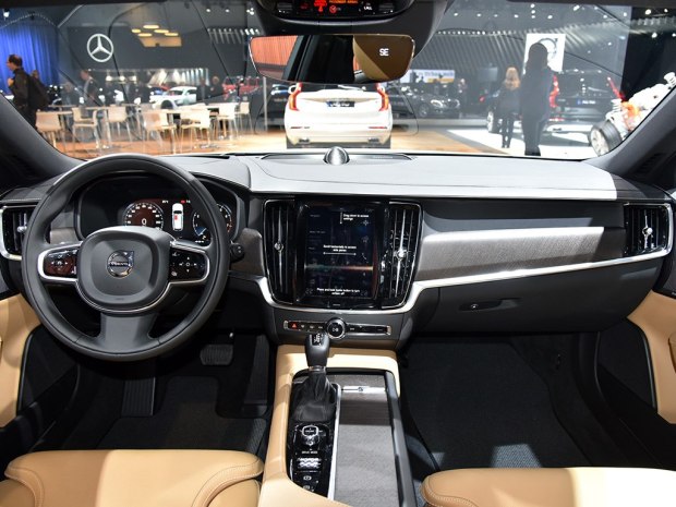 沃尔沃(进口) 沃尔沃V90 2017款 Cross Country 沃尔沃(进口) 沃尔沃V90 2017款 Cross Country