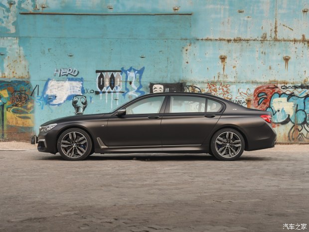 宝马(进口) 宝马7系 2017款 M760Li xDrive