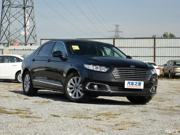 长安福特 金牛座 2017款 EcoBoost 180 豪华型