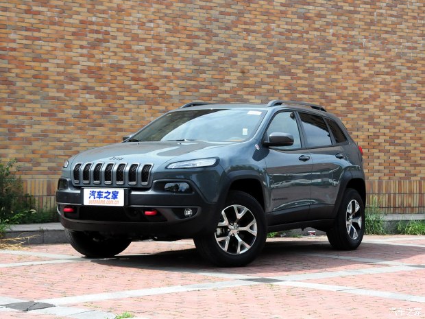 Jeep(进口) 自由光(进口) 2014款 2.4L 高性能版