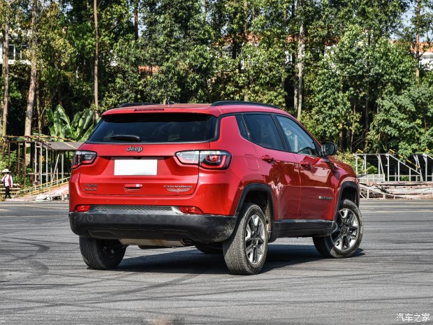 广汽菲克Jeep 指南者 2017款 200TS 高性能四驱版