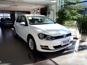 一汽-大众 高尔夫 2016款 1.6L 手动时尚型