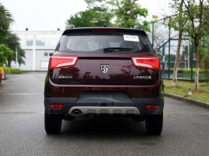 上汽通用五菱 宝骏560 2016款 1.8L AMT智能手动豪华型