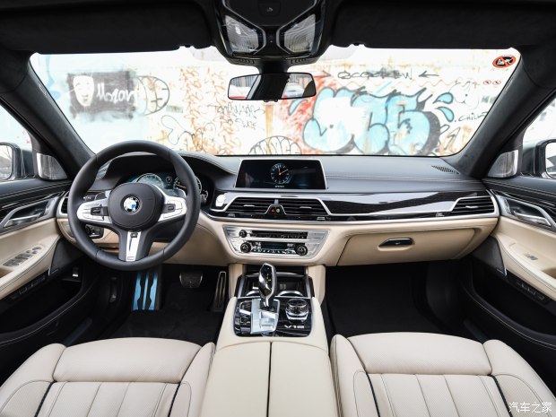 宝马(进口) 宝马7系 2017款 M760Li xDrive