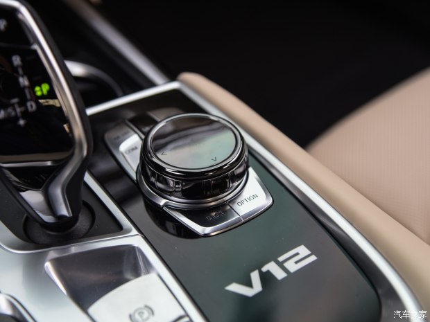 宝马(进口) 宝马7系 2017款 M760Li xDrive