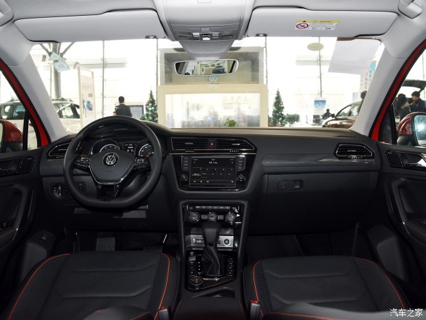 上汽大众 途观L 2017款 380TSI 自动四驱至尊旗舰版