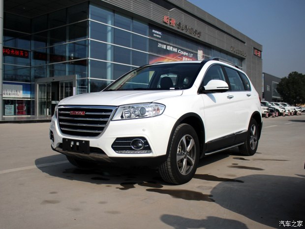 长城汽车 哈弗H6 2017款 红标 运动版 1.5T 手动四驱尊贵型