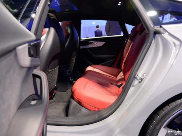 奥迪(进口) 奥迪S5 2017款 Sportback 奥迪(进口) 奥迪S5 2017款 Sportback