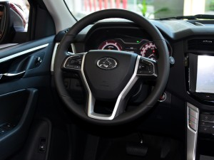 上汽大通 上汽大通T60 2017款 2.8T柴油自动四驱高底盘旗舰型小双排国V